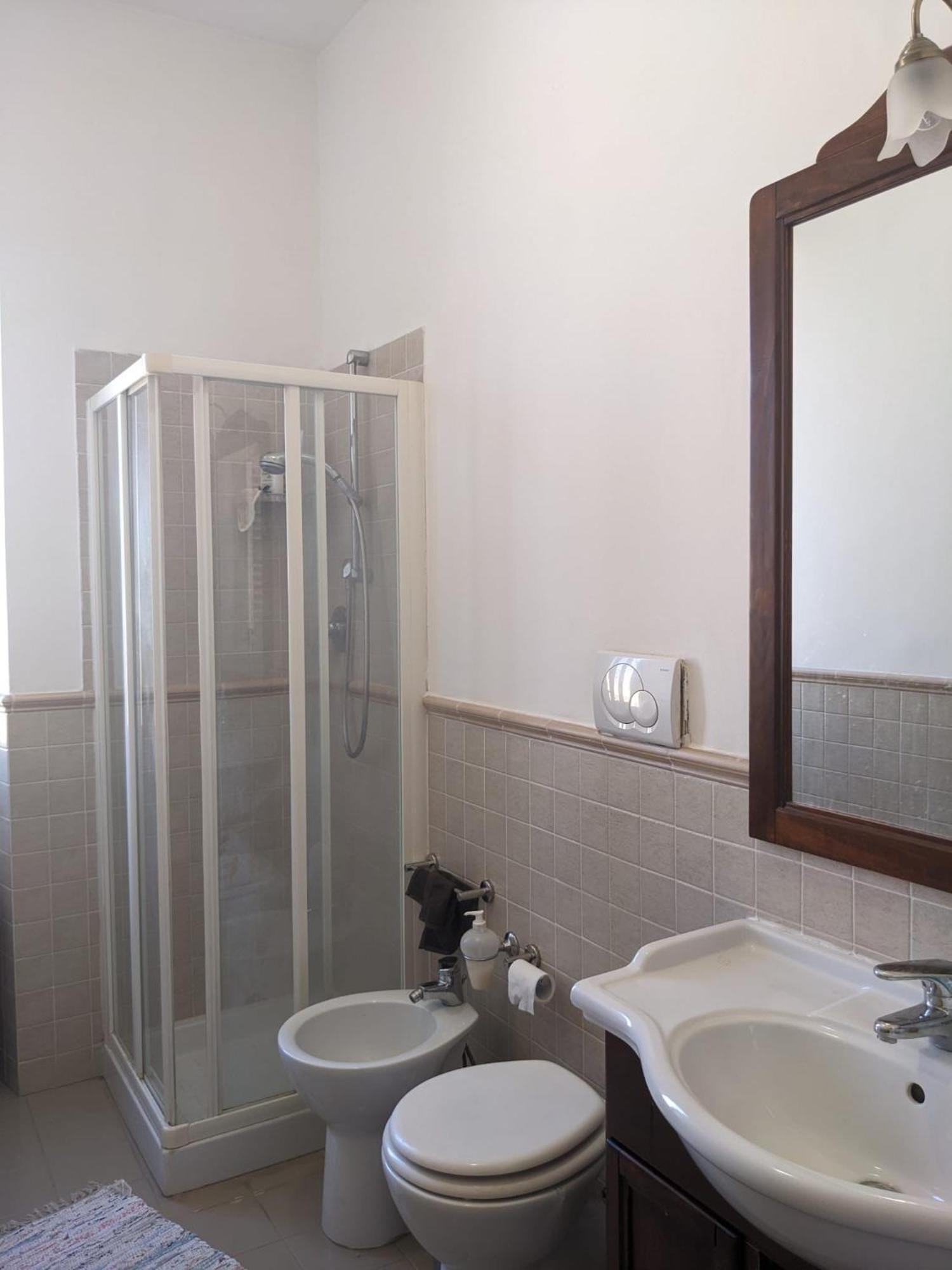 Holiday Colosseum Rome Bed and Breakfast Eksteriør billede